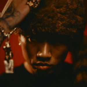 大胸肌男生和男生色色网络
